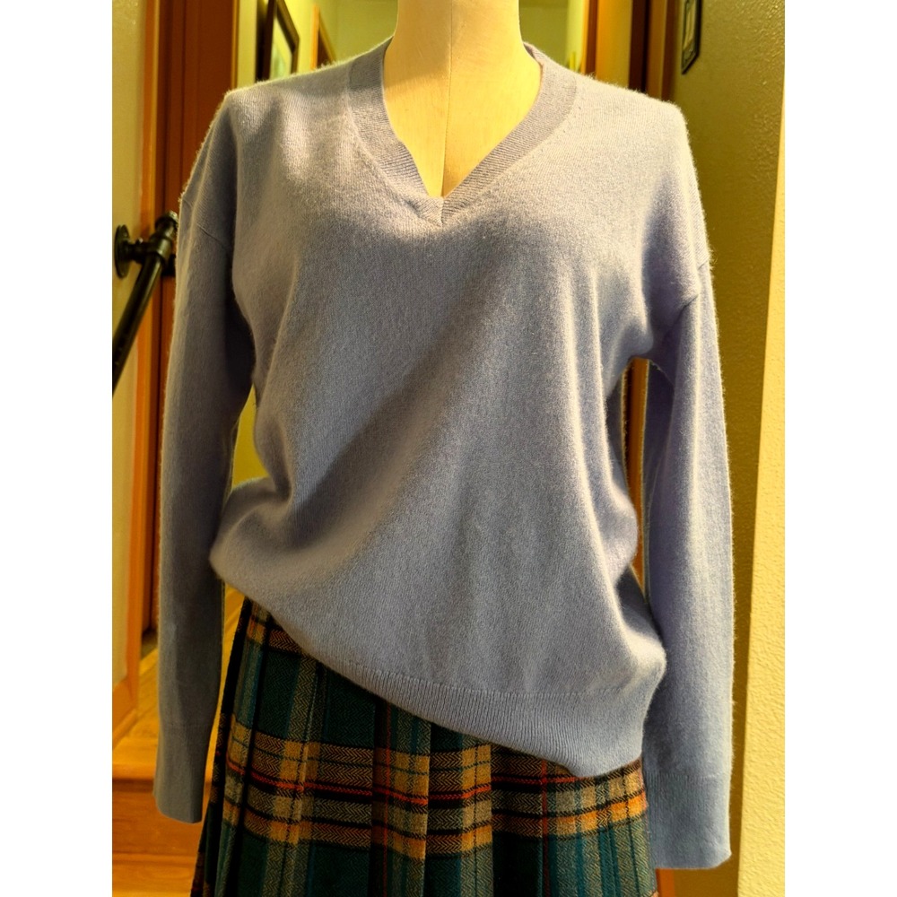 Nordstrom Cashmere Sky Blue Size S V-Neck Pullover Sweater